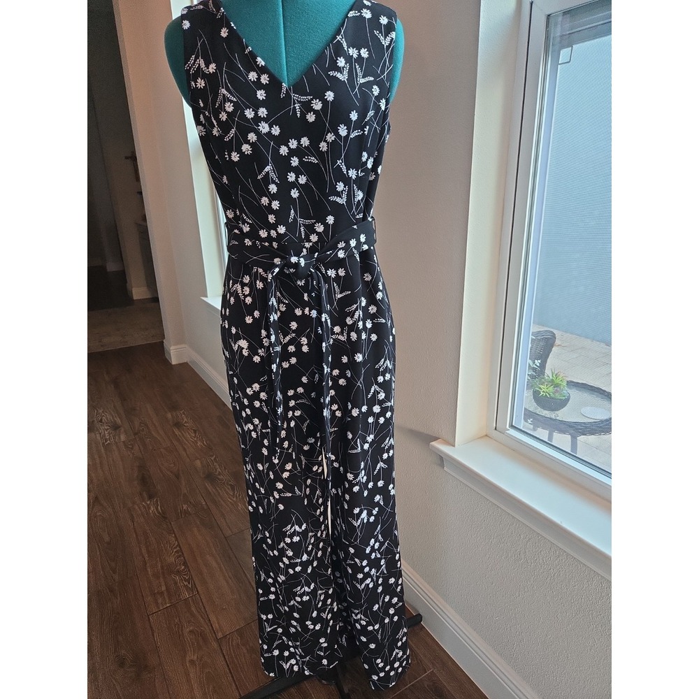 Calvin Klein Womens Knit Jumpsuit Sz 8 Wide Leg Back Zipper Floral On Black Belt